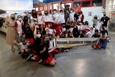 Personagem levou mensagem ecológica sobre a preservação dos oceanos (Fotos: Décio Batista / Agecom / Unesc)