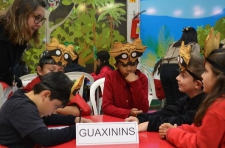 Museu de Zoologia promove Assembleia dos Bichos com estudantes do Colégio Unesc
