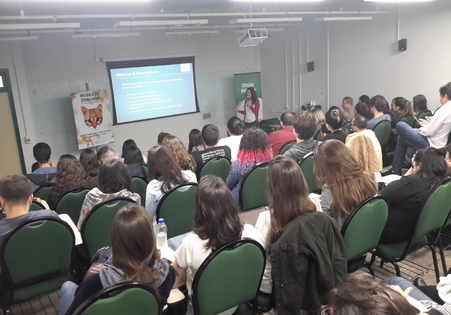 Baleia Franca Austral  é tema de palestra no Museu de Zoologia da Unesc