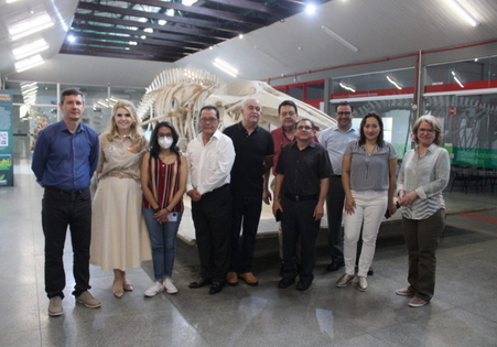 Comitiva de Honduras visita Museu de Zoologia da Unesc