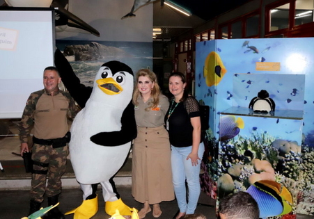 Museu de Zoologia promove ação no Dia Mundial do Pinguim