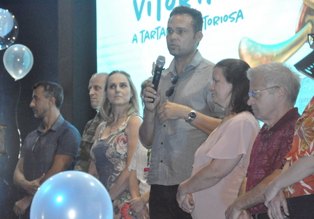 Coordenador do Sistema Estadual de Museus de Santa Catarina prestigia lançamento do livro do Museu de Zoologia