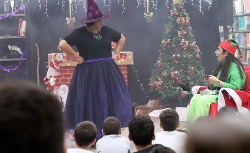 De pijamas e lanternas, alunos do Colégio Unesc transformam encerramento do ano letivo em noite de memórias